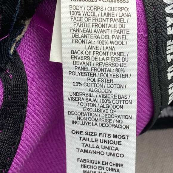 Nike True SnapBack Wool Cap Hat Purple Swoosh Logo 100% Wool Excellent Condition - Picture 6 of 8